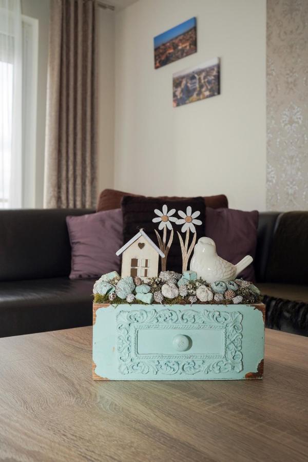 The Pearl Of Zsofia Apartment Esztergom Luaran gambar