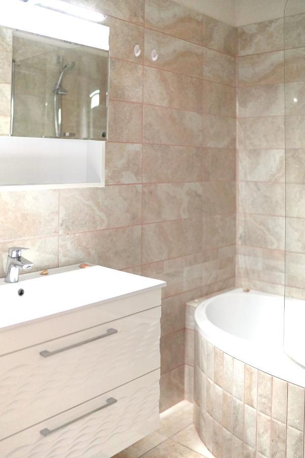 The Pearl Of Zsofia Apartment Esztergom Luaran gambar